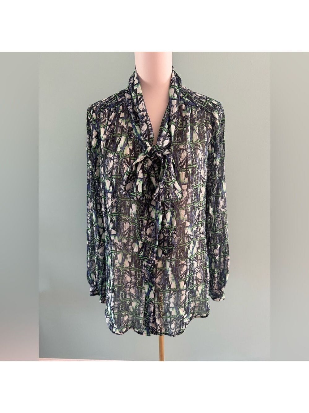 Liz Claiborne Elegant Green Patterned Women's Top Size 1X